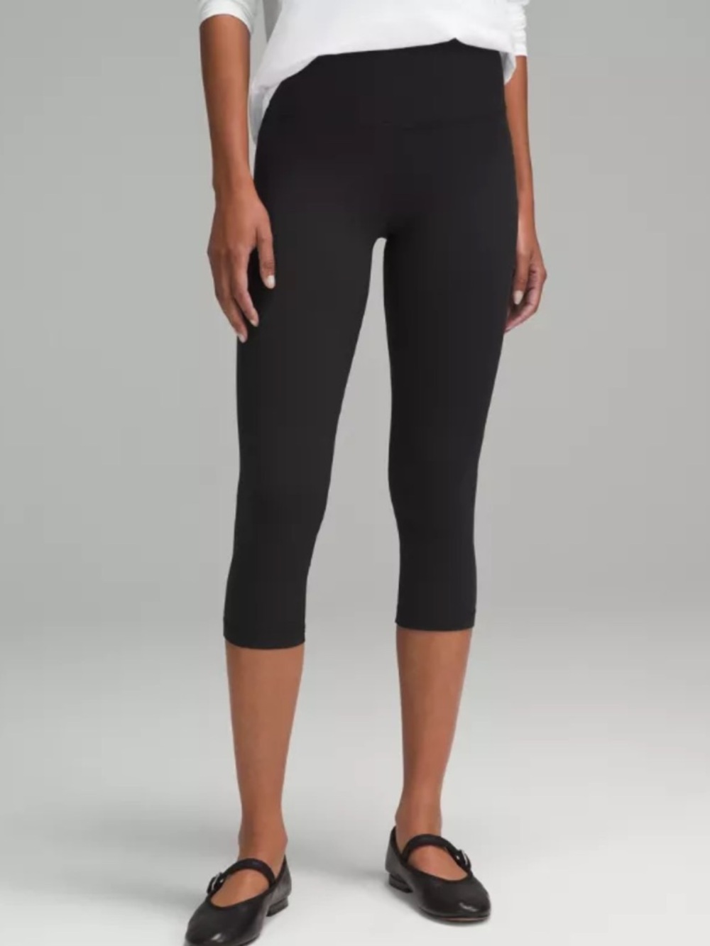 Lululemon Align High Rise Crop Leggings Size 4 -Black